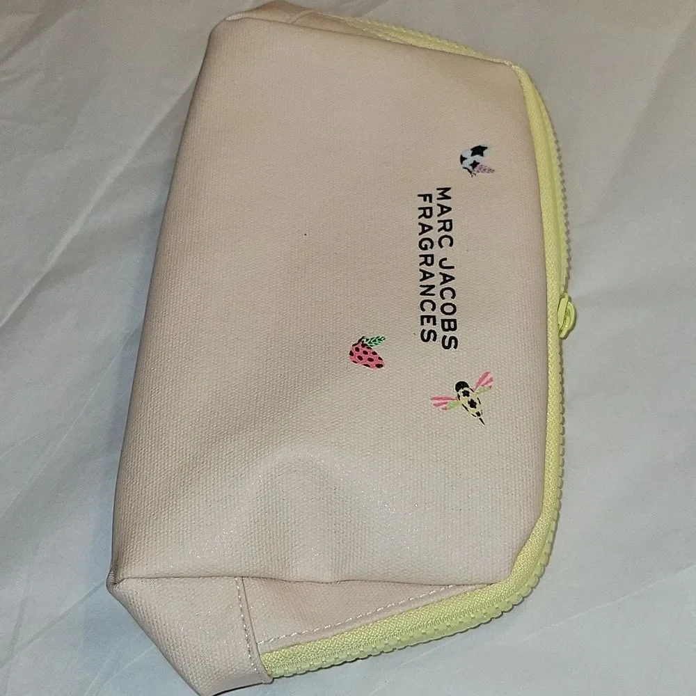Marc Jacobs Light Pink Cosmetics Toiletries Pouch Bag Case